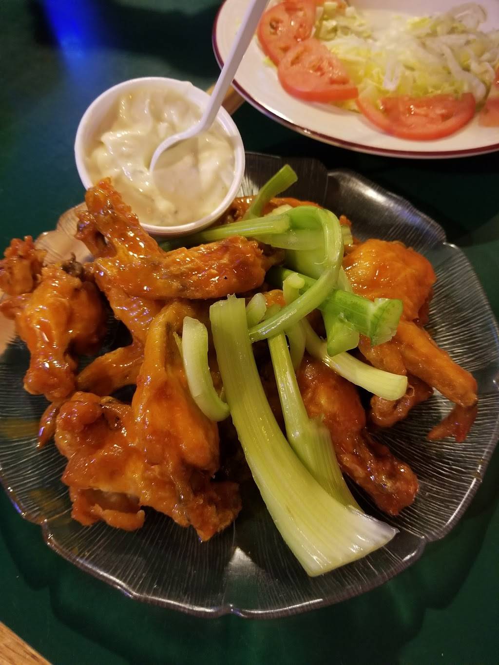 Byrnes Tavern | meal takeaway | 3301 Richmond St, Philadelphia, PA 19134, USA | 2154233444 OR +1 215-423-3444