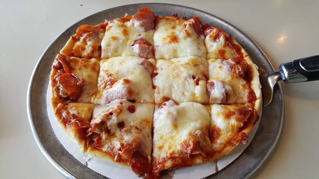 Linwood Pizza | meal delivery | 5221 E Viking Blvd, Wyoming, MN 55092, USA | 6514628414 OR +1 651-462-8414