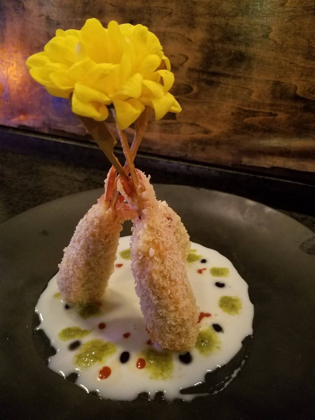 Red Corner Asian Bistro | restaurant | 2423, 780, Lakewood Rd, Waterbury, CT 06704, USA | 2037538889 OR +1 203-753-8889