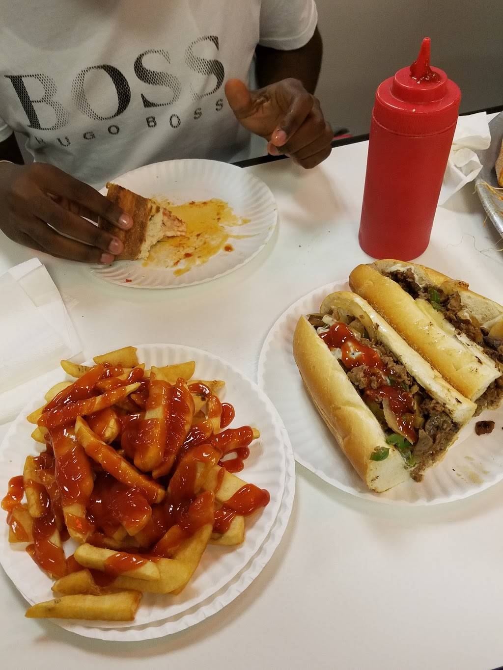 Covellos Pizza | restaurant | 308 S Broad St, Trenton, NJ 08608, USA | 6093939358 OR +1 609-393-9358