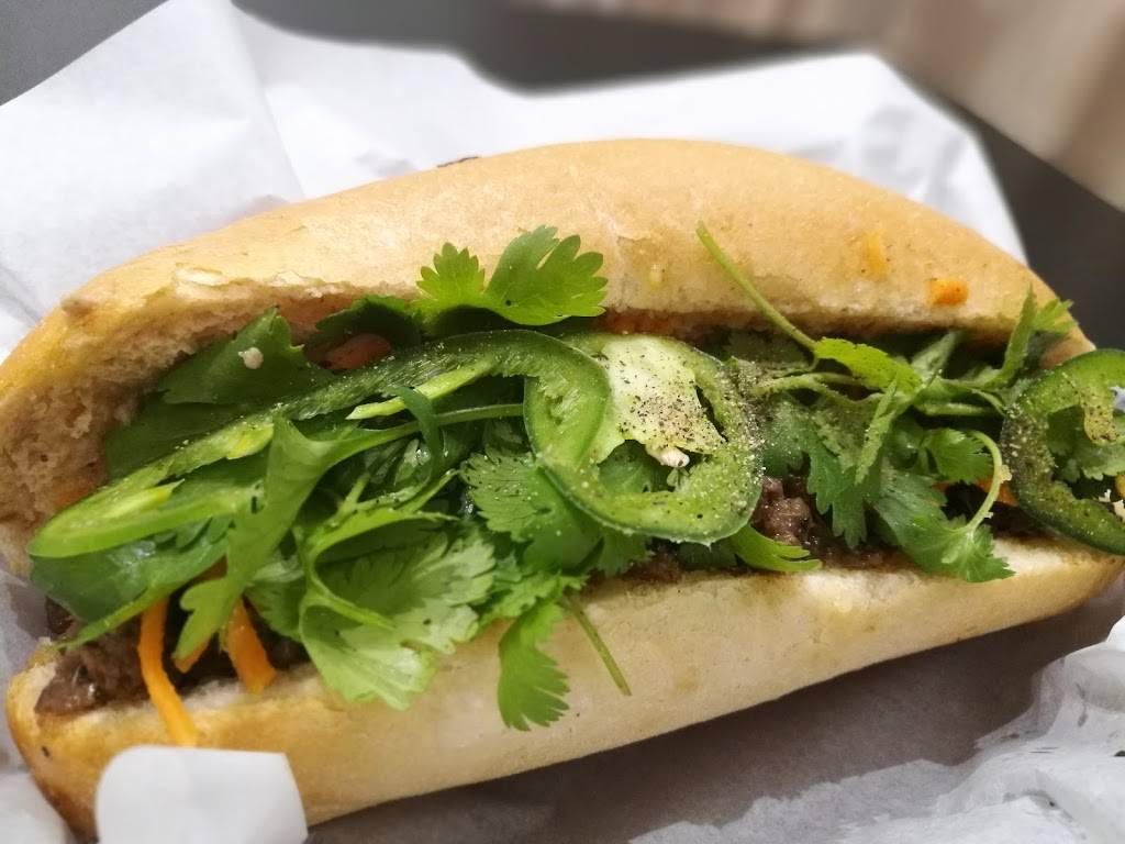 B&T Cafe | restaurant | 2007 W Alabama St ste b, Houston, TX 77098, USA | 8325168871 OR +1 832-516-8871