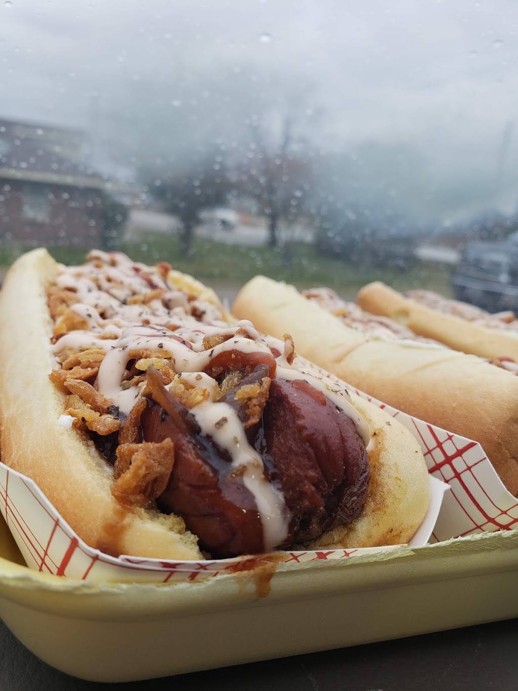 Yoyo’s Hot Dogs | meal takeaway | 15910 Old Richmond Rd, Sugar Land, TX 77498, USA | 8635211757 OR +1 863-521-1757