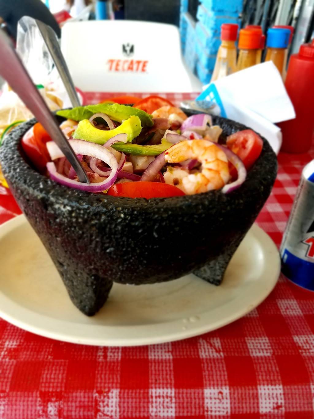 Mariscos el Tiburón | restaurant | Calle Lázaro Cárdenas del Río 4, Col.Plan Libertador, Plan Libertador, 22710 Rosarito, B.C., Mexico | 0446618509710 OR +52 1 661 850 9710