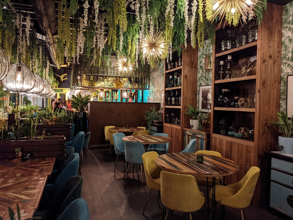 Sourbon Kitchen & Bar | restaurant | 215 Clematis St, West Palm Beach, FL 33401, USA | 5612477101 OR +1 561-247-7101