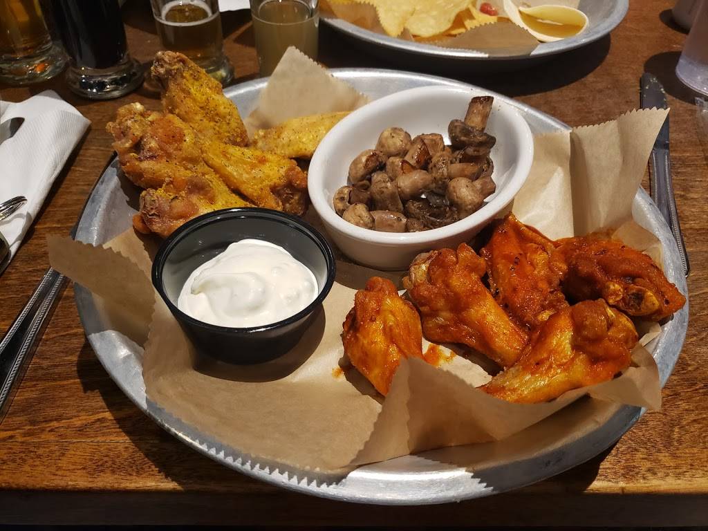 Taco Mac | restaurant | 3250 Woodward Crossing Blvd, Buford, GA 30519, USA | 6787308226 OR +1 678-730-8226