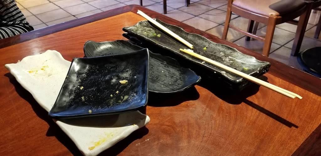 Sushi Shiro | restaurant | 967 W Foothill Blvd, Upland, CA 91786, USA | 9099494600 OR +1 909-949-4600