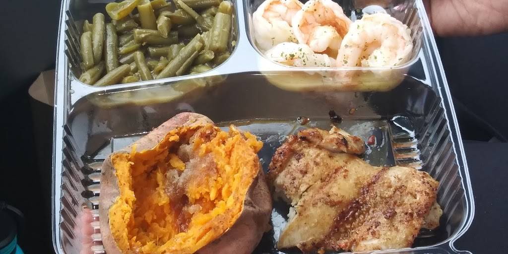 CapoDiMonte | restaurant | 9318 N Nebraska Ave, Tampa, FL 33612, USA | 8139306999 OR +1 813-930-6999