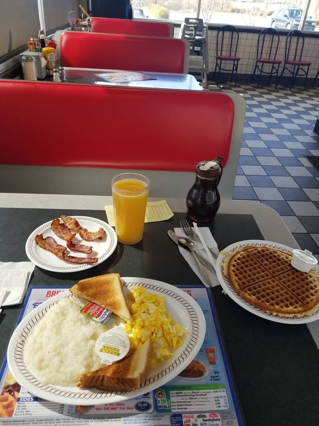 Waffle House | meal takeaway | 747 Upward Rd, Flat Rock, NC 28731, USA | 8286982767 OR +1 828-698-2767