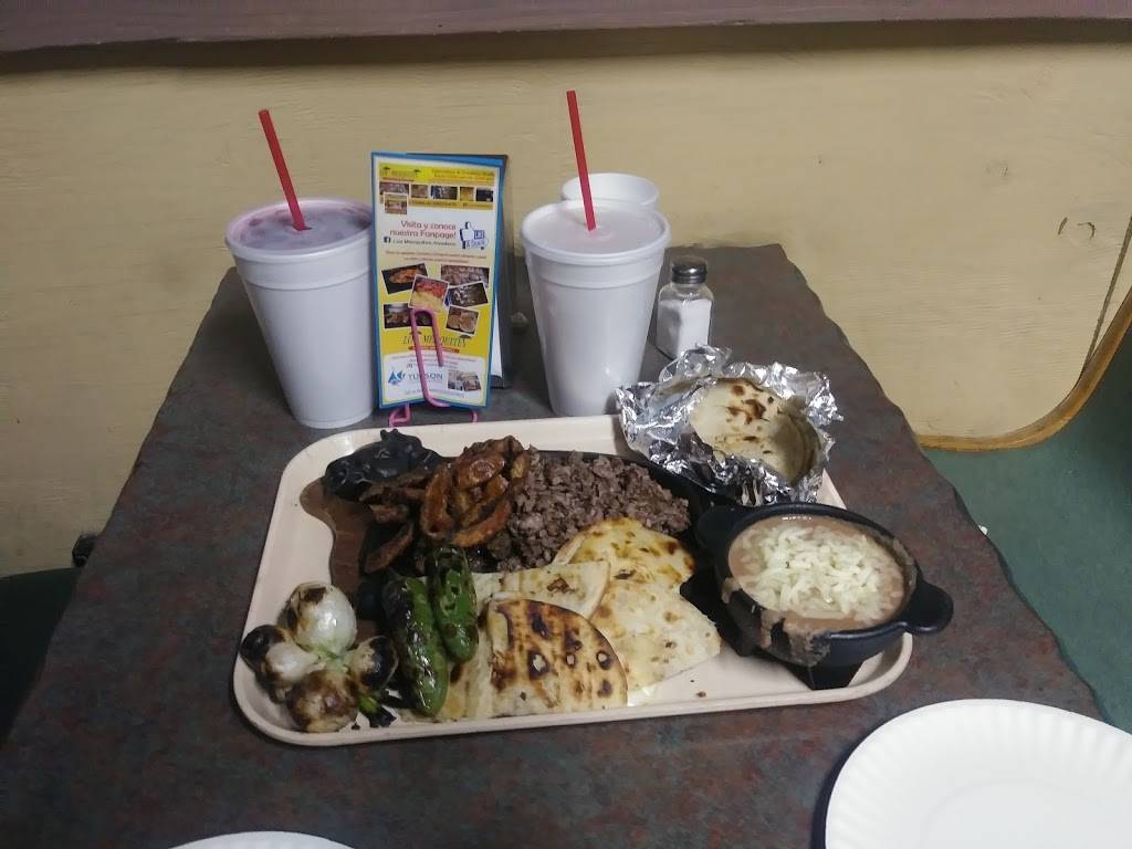 los Mezquites | restaurant | 2341-2399 W Drexel Rd, Tucson, AZ 85746, USA | 5202724179 OR +1 520-272-4179