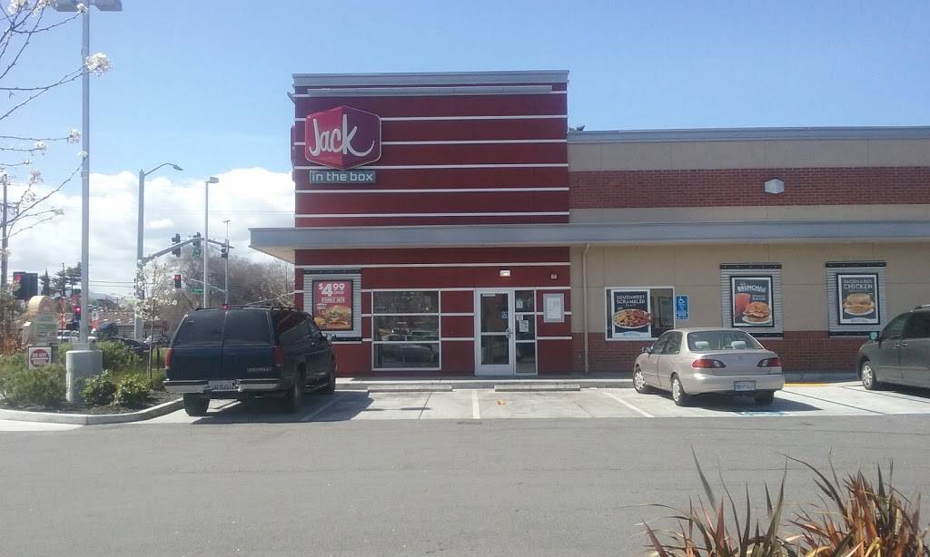 Jack in the Box | restaurant | 1490 Monterey Rd, San Jose, CA 95110, USA | 4082955357 OR +1 408-295-5357