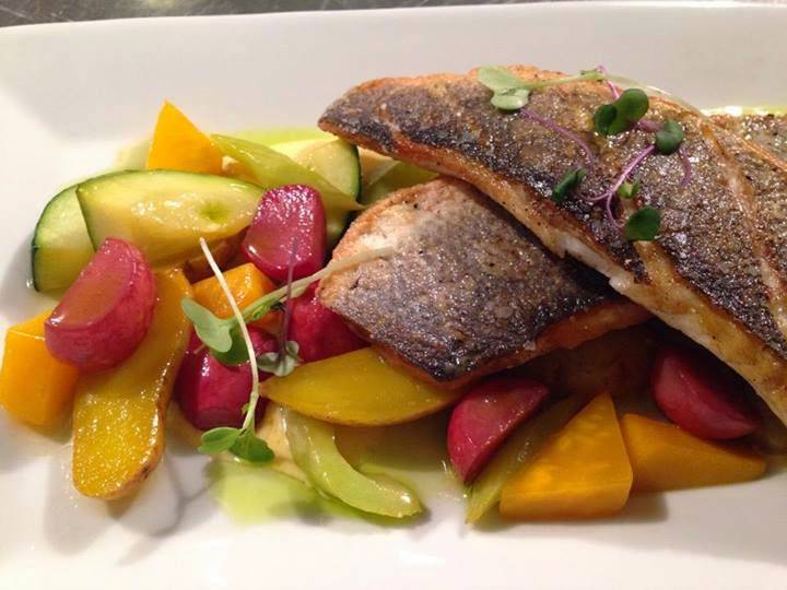 Park Plates | restaurant | 7852 Montgomery Ave, Elkins Park, PA 19027, USA | 2157823663 OR +1 215-782-3663