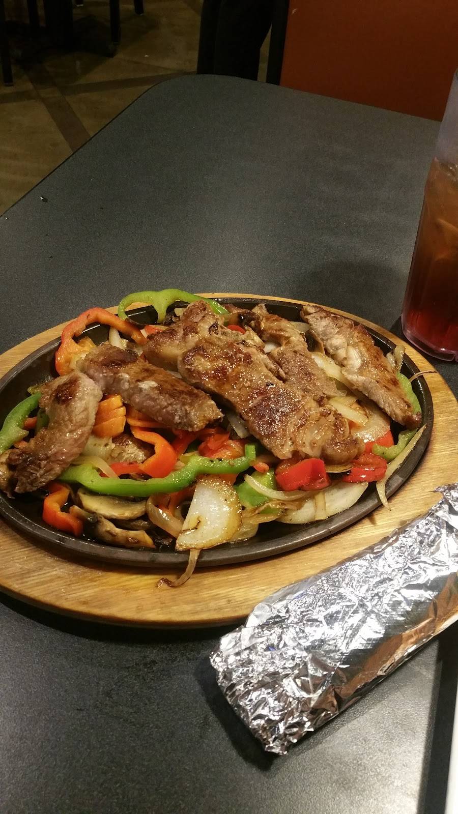 El Bracero Of Clarksville Madison Street | restaurant | 1769 Madison St, Clarksville, TN 37043, USA | 9316470780 OR +1 931-647-0780