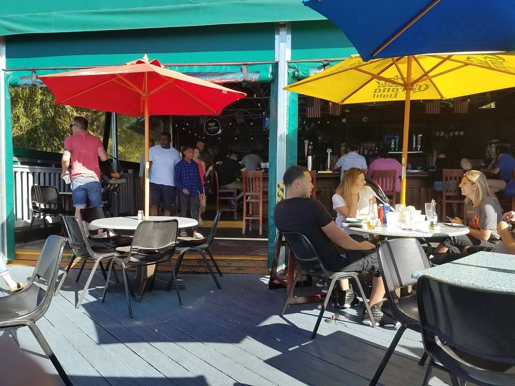 J.P. Cunninghams | restaurant | 156 E Lake Blvd, Mahopac, NY 10541, USA | 8456289394 OR +1 845-628-9394