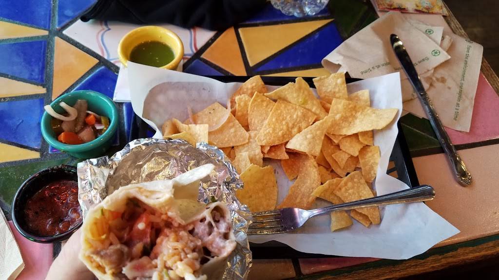 Pepinos Mexican Grill | restaurant | 914 NW 23rd Ave, Portland, OR 97210, USA | 5032269600 OR +1 503-226-9600