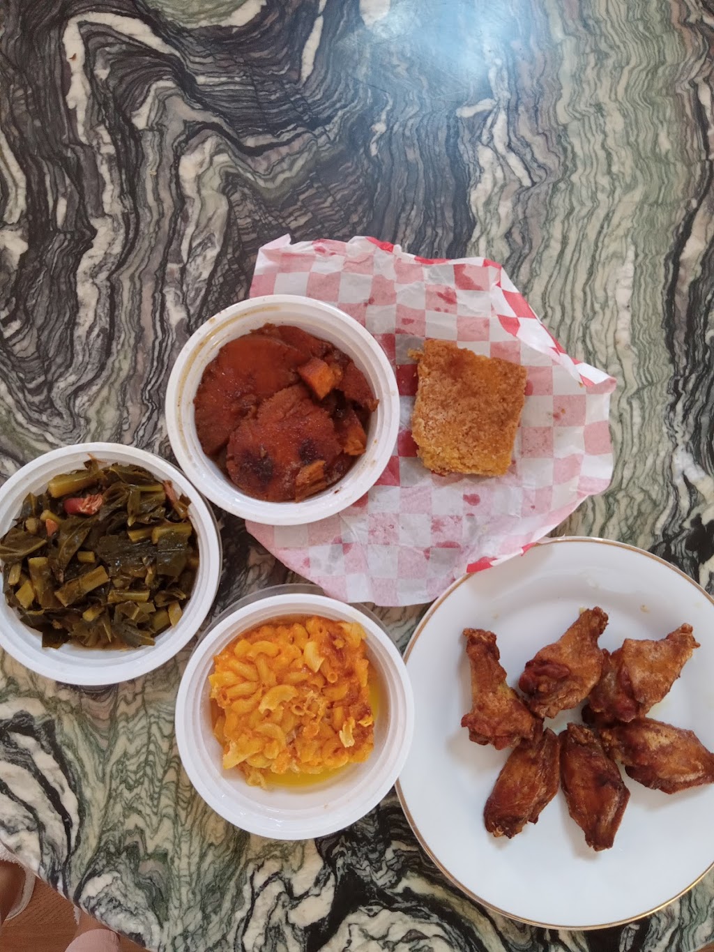 Yaya’s Fish Fry2 | restaurant | 4543 Milford Rd #40, East Stroudsburg, PA 18302, USA | 5706646992 OR +1 570-664-6992