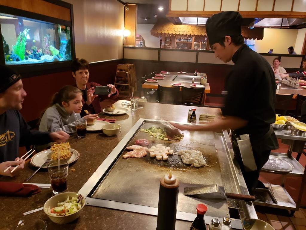 Hibachi Japanese Steak House | restaurant | 691 N Dupont Hwy, Dover, DE 19901, USA | 3027345900 OR +1 302-734-5900