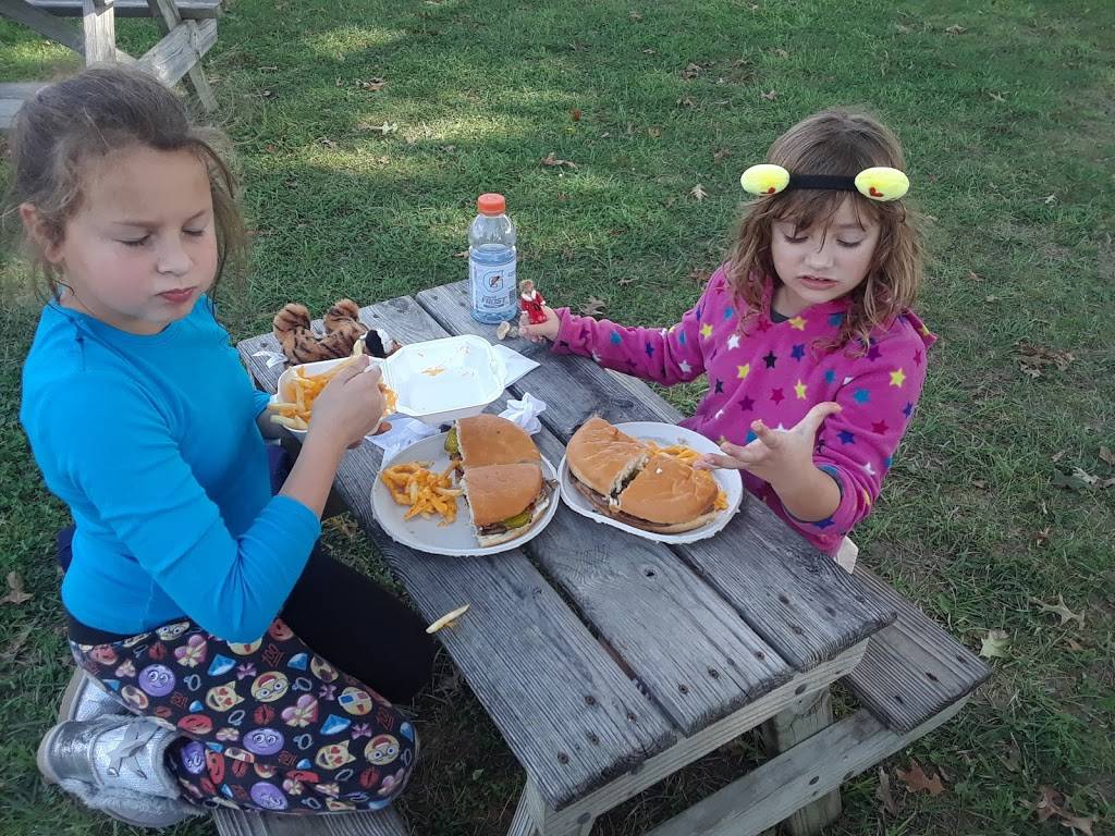 Hudocks custard stand | restaurant | 544 Quinton Rd, Salem, NJ 08079, USA | 8569355224 OR +1 856-935-5224