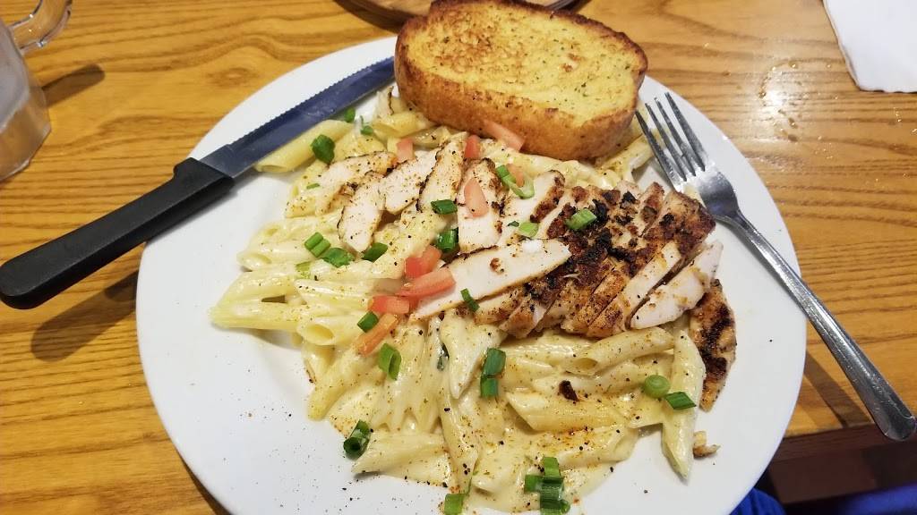 Chilis Grill & Bar | meal takeaway | 17643 Bruce B Downs Blvd, Tampa, FL 33647, USA | 8139030039 OR +1 813-903-0039