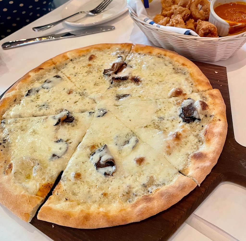 Serafina Scarsdale | restaurant | 696 White Plains Road, NY-22, Scarsdale, NY 10583, USA | 9142470500 OR +1 914-247-0500