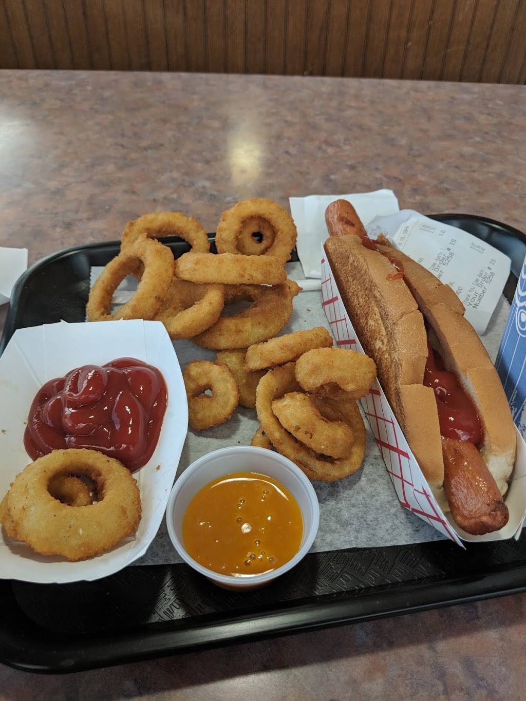 Big Franks BBQ Grill | restaurant | 572 Watertown Ave, Waterbury, CT 06708, USA | 2037537427 OR +1 203-753-7427