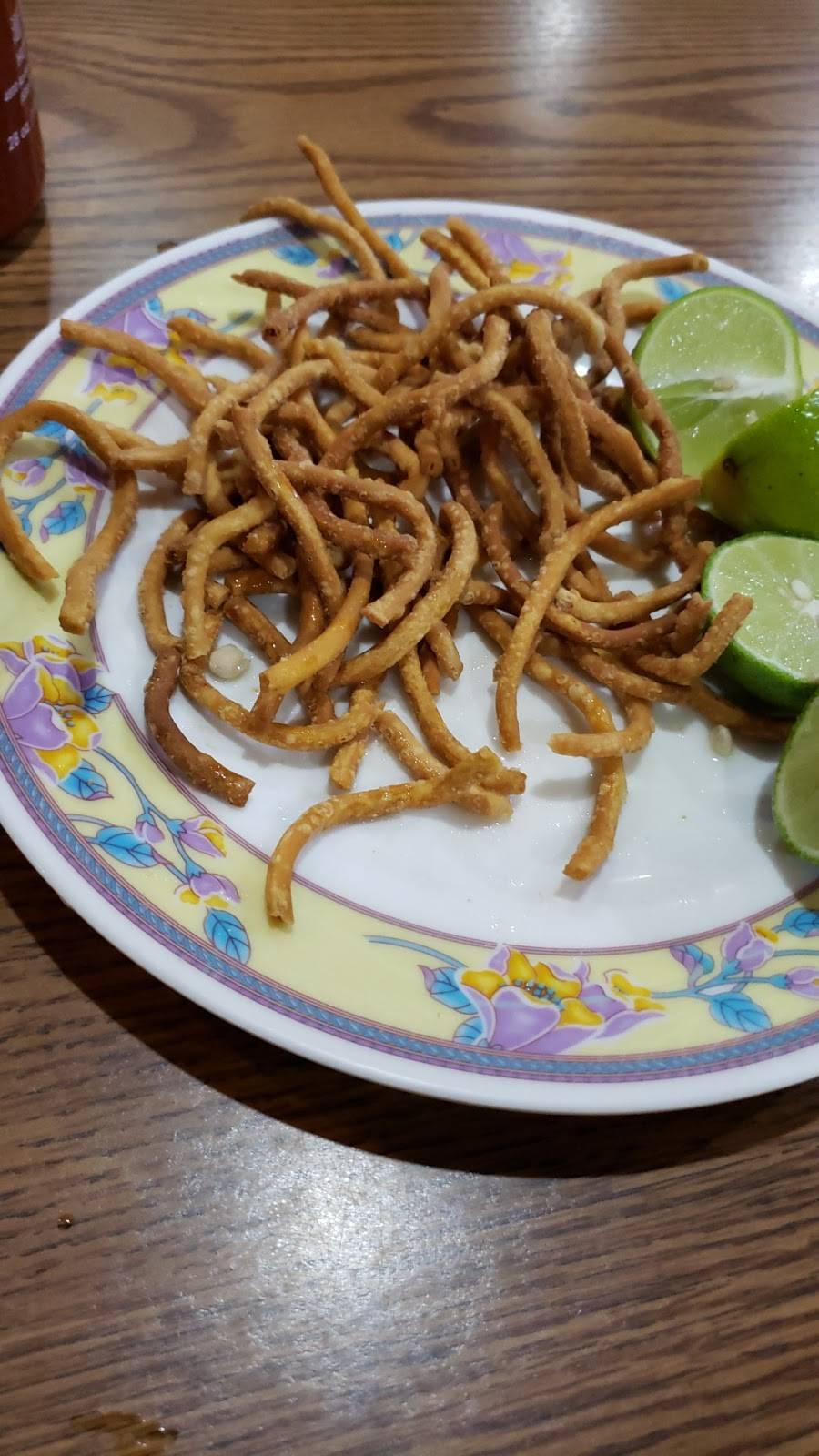 Restaurante Yi He | restaurant | Interior C y D, Diego Esquivel 230, Lucio Blanco, 22706 Rosarito, B.C., Mexico | 016616137688 OR +52 661 613 7688