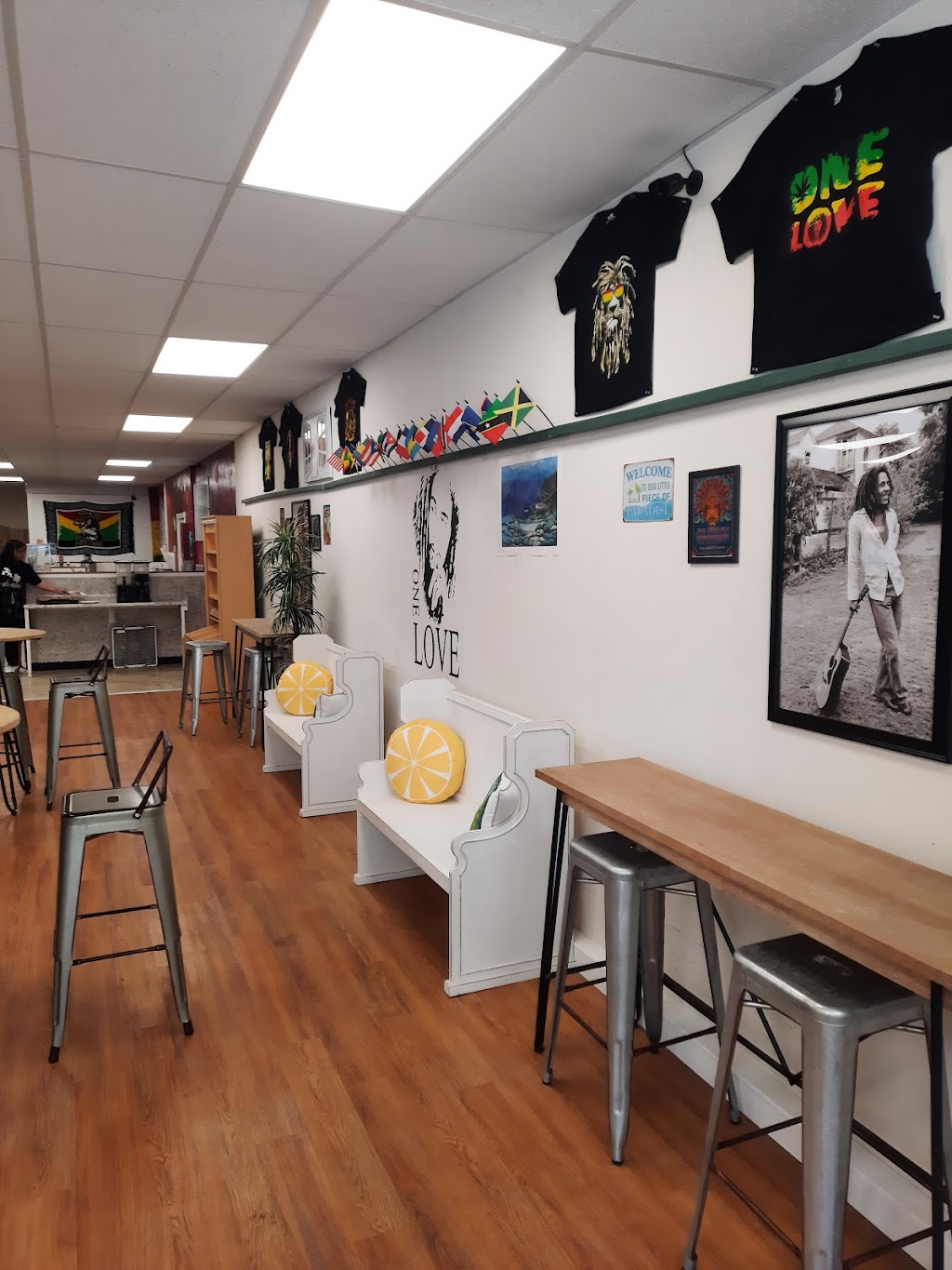 Taste of Caribbean | restaurant | 5855 Dunsmuir Ave, Dunsmuir, CA 96025, USA | 5305005209 OR +1 530-500-5209