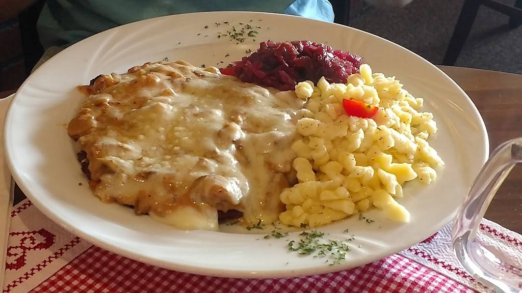 Old Hamburg Schnitzelhaus | restaurant | 3246 E Bay Dr, Holmes Beach, FL 34217, United States | 9417781320 OR +1 941-778-1320