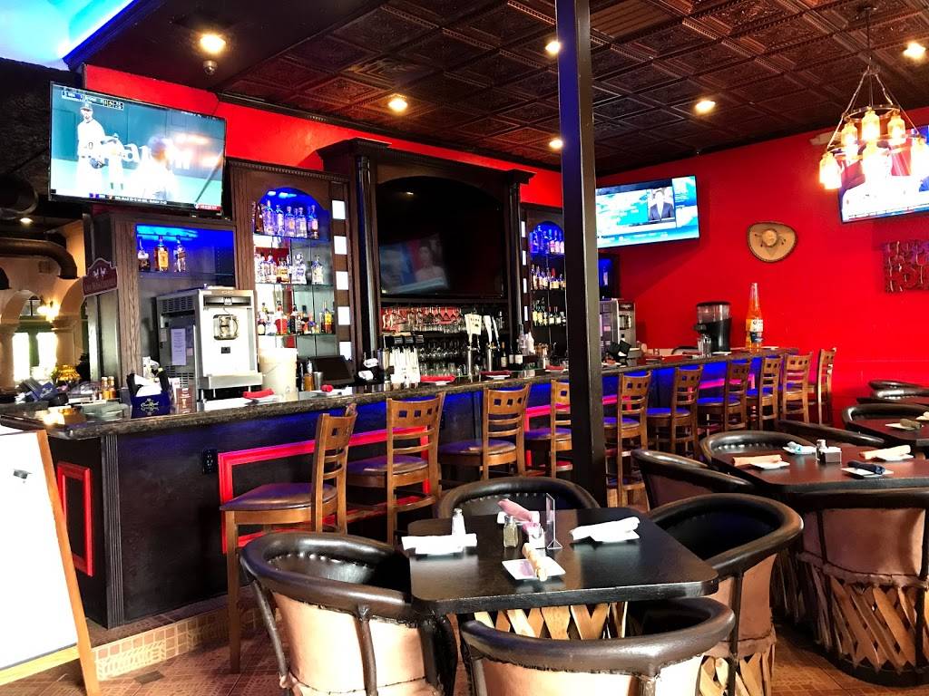 Los Gallitos Mexican Cafe | restaurant | 3385 Hwy 6, Sugar Land, TX 77478, USA | 2813131401 OR +1 281-313-1401