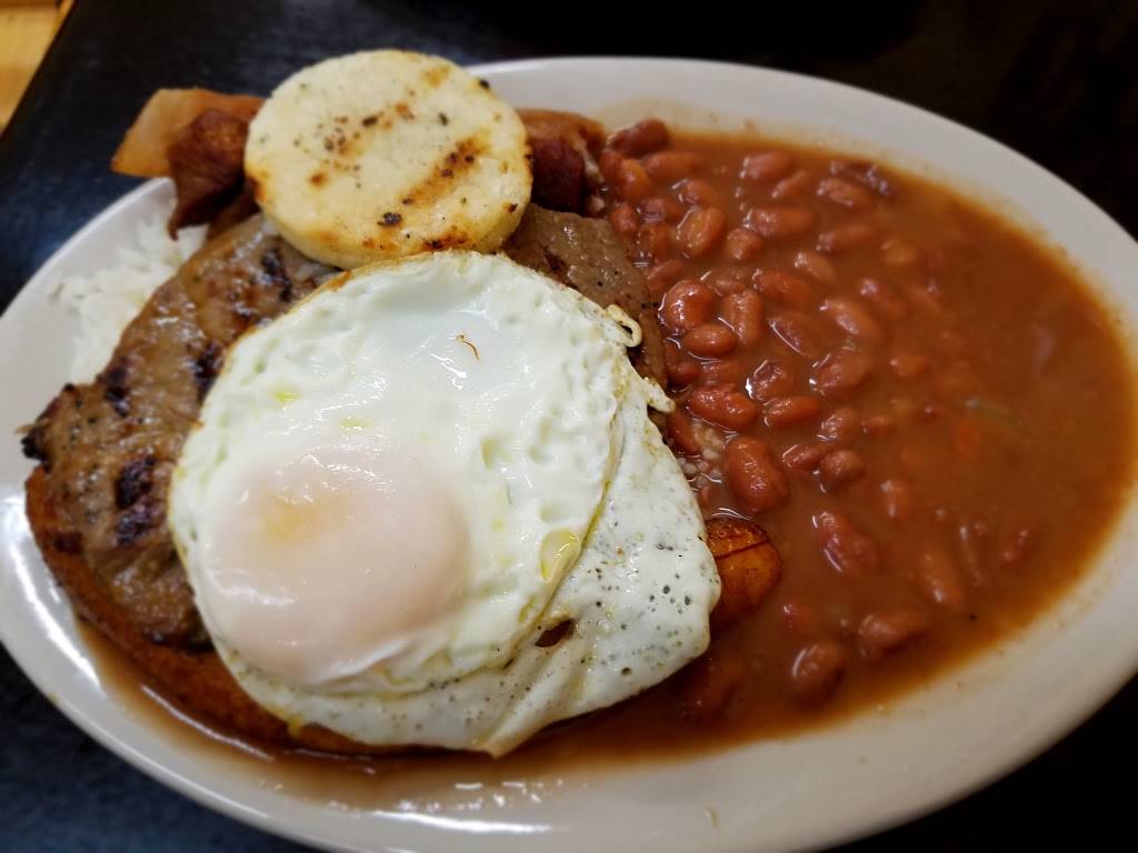 El Cafetero Bakery | restaurant | 124 E Post Rd # B, White Plains, NY 10601, USA | 9149498385 OR +1 914-949-8385