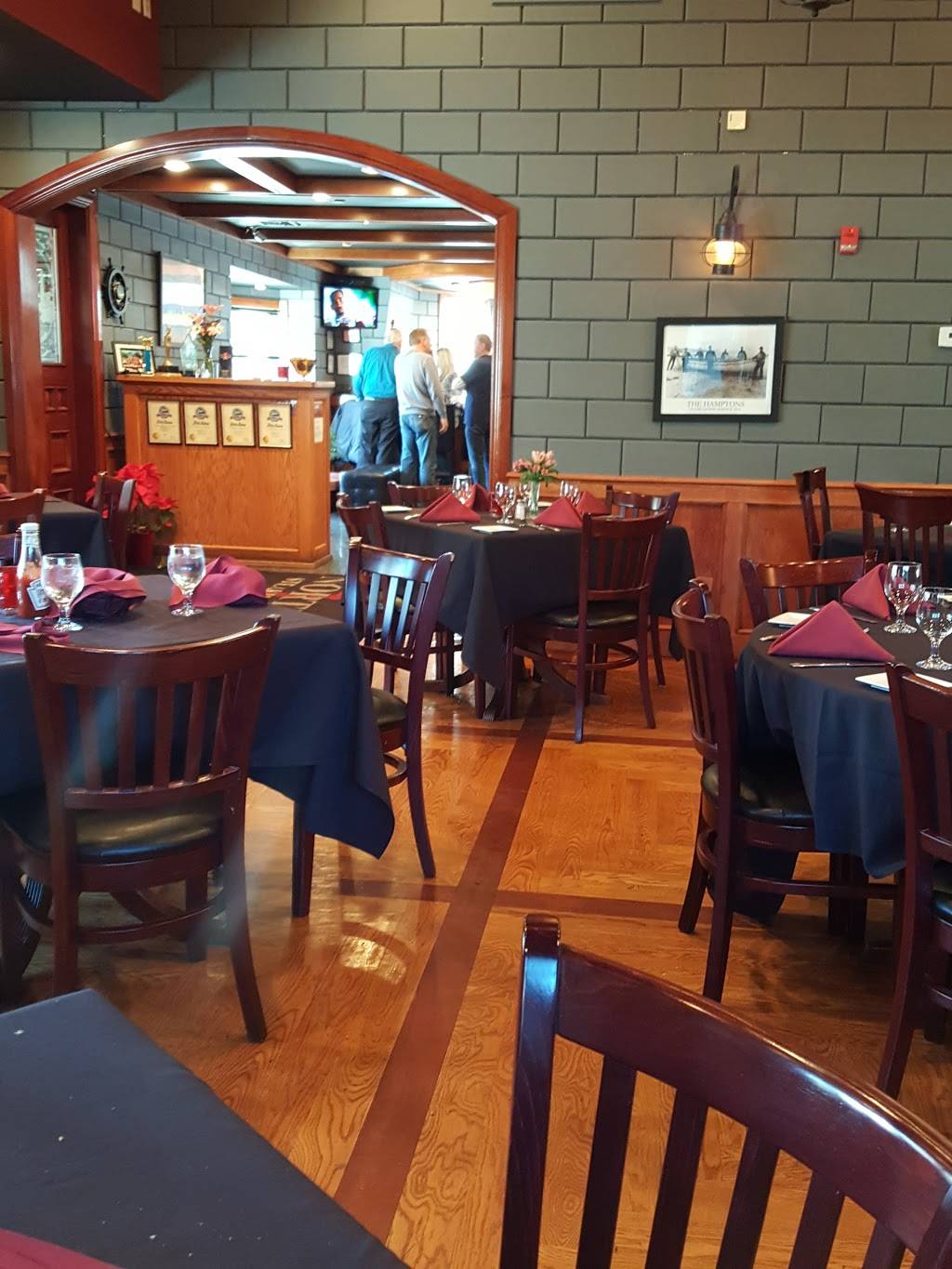 1 North | restaurant | 322 W Montauk Hwy, Hampton Bays, NY 11946, USA | 6315943419 OR +1 631-594-3419