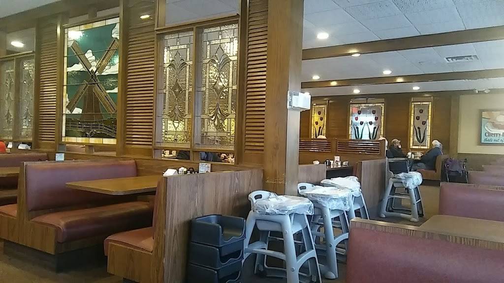 Russ Restaurant | restaurant | 6444 Division Ave S, Grand Rapids, MI 49548, USA | 6162812790 OR +1 616-281-2790