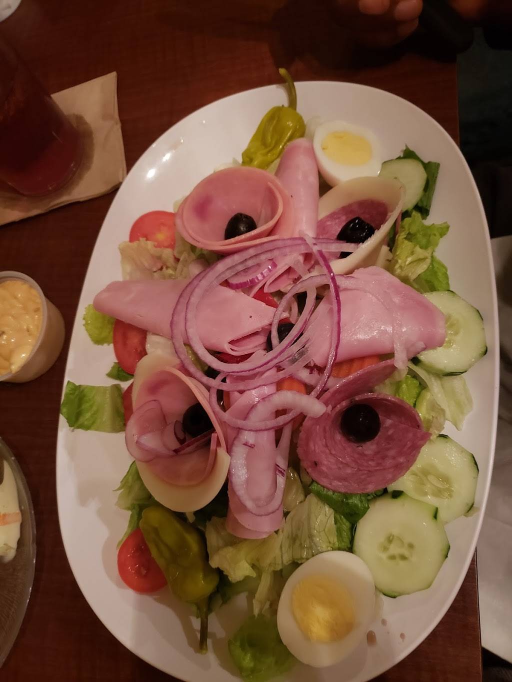 Ninos Corner Italian Restaurant & Pizzeria | restaurant | 4236 20th St, Vero Beach, FL 32960, USA | 7725620276 OR +1 772-562-0276