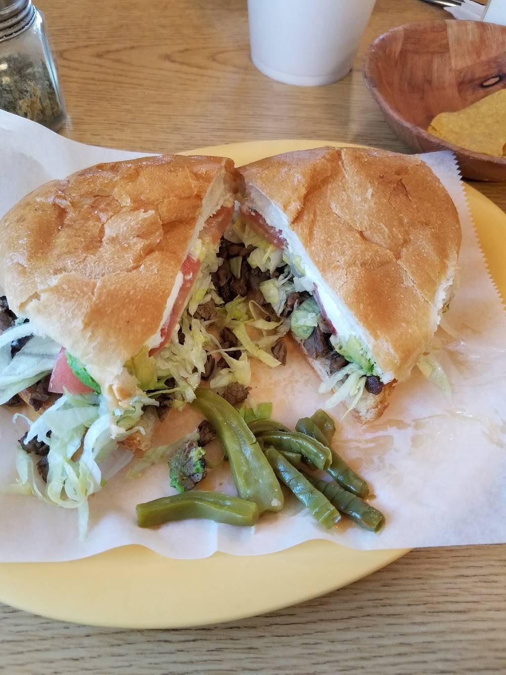 Santos Cafe #1 | restaurant | 1005 Jackson Keller Rd, Castle Hills, TX 78213, USA | 2103489899 OR +1 210-348-9899