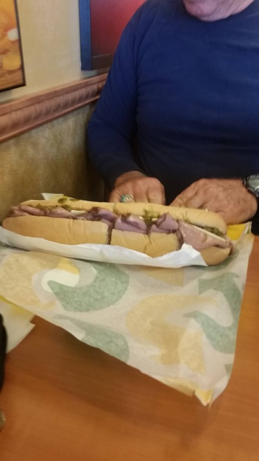 Subway | meal takeaway | 800 Juan Tabo Blvd NE Suite C, Albuquerque, NM 87123, USA | 5053323000 OR +1 505-332-3000