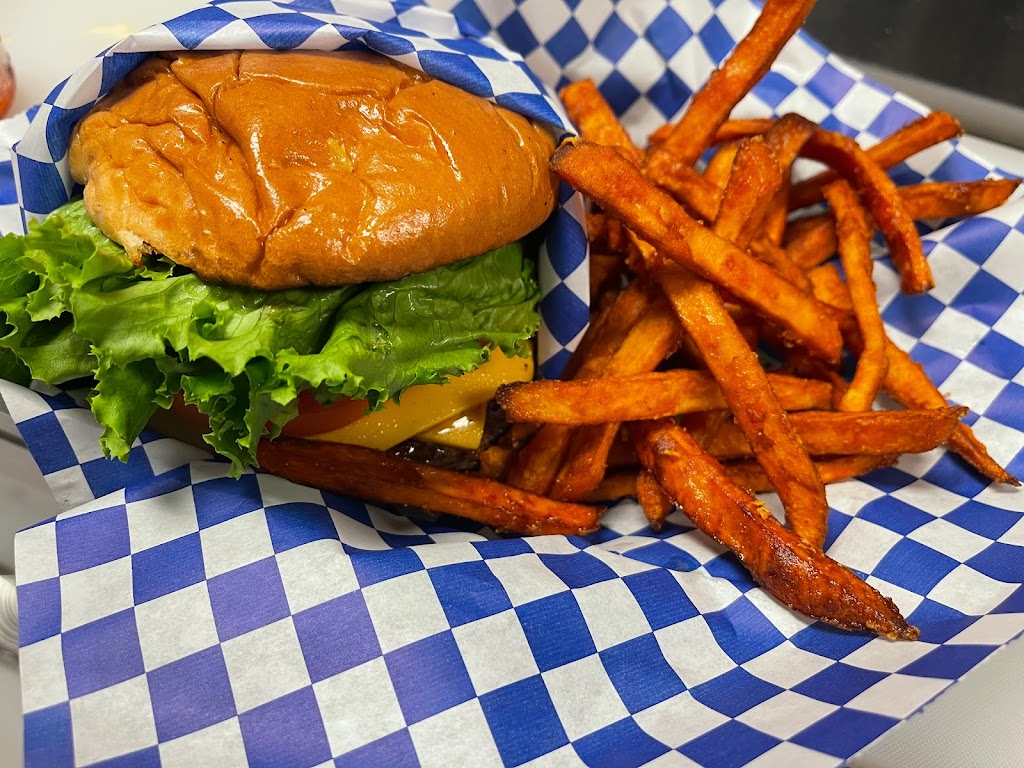 Bogeys Pub and Grill | restaurant | 9522 Miramar Rd, San Diego, CA 92126, USA | 8584337030 OR +1 858-433-7030