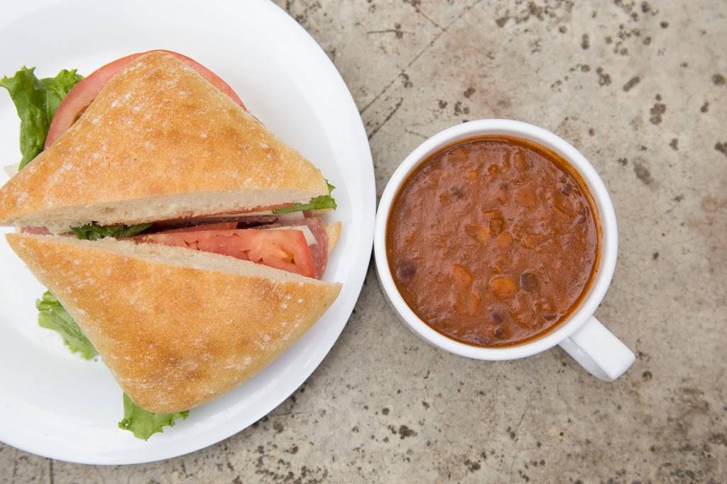 Clubhouse Deli | restaurant | 351 SW 30th St, Corvallis, OR 97331, USA | 5417374771 OR +1 541-737-4771