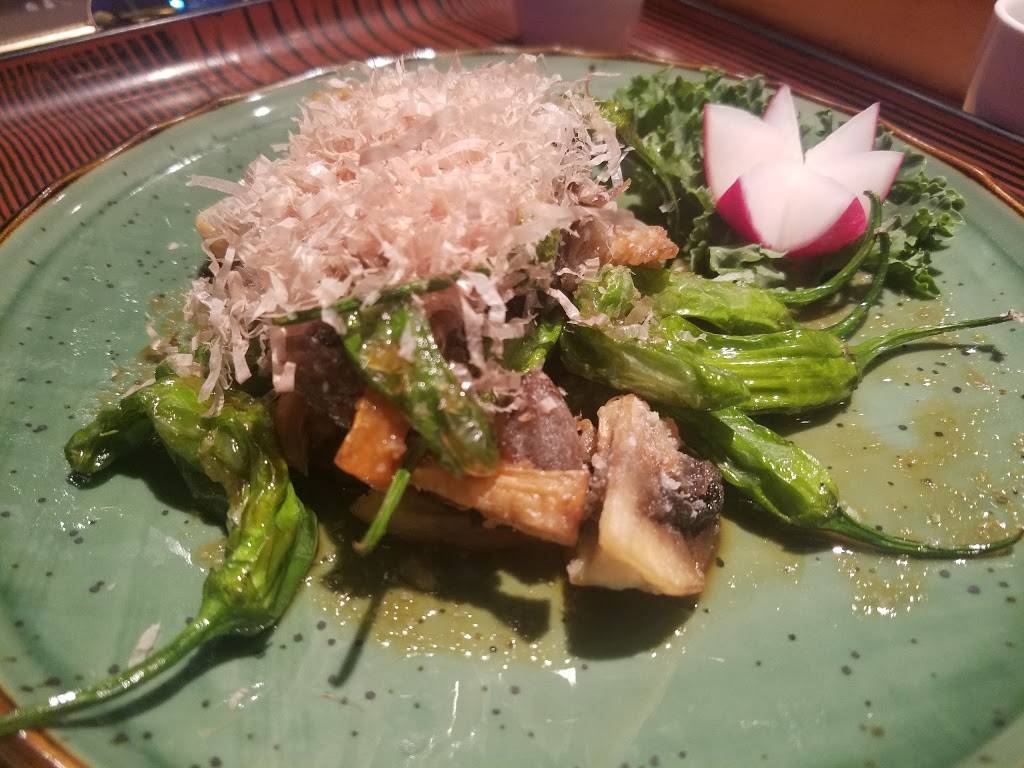 Makoto Sushi | restaurant | 17920 Ventura Blvd, Encino, CA 91316, USA | 8187087065 OR +1 818-708-7065