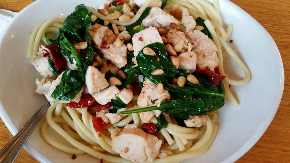 Puglianos Italian Grill | restaurant | 1808 Golden Mile Hwy, Pittsburgh, PA 15239, USA | 7243278991 OR +1 724-327-8991