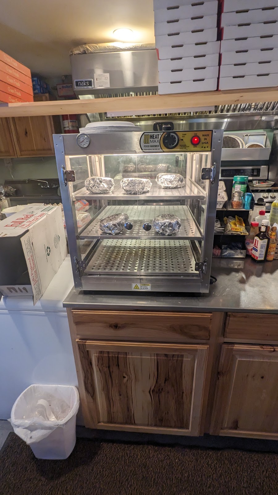 Mama Lous | meal takeaway | 1461 Aroostook Scenic Hwy, Masardis, ME 04732, USA | 2074352401 OR +1 207-435-2401