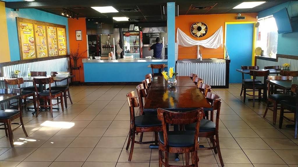 La Poblanita | restaurant | 4012 N 75th Ave, Phoenix, AZ 85033, USA | 6232471055 OR +1 623-247-1055