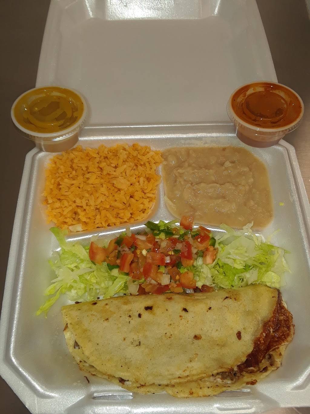 Taqueria "EL REY" | restaurant | 414 Harris Ave, Raeford, NC 28376, USA | 9106004995 OR +1 910-600-4995
