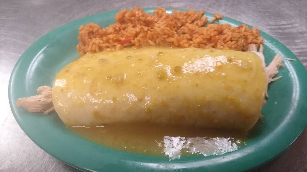 Mama Tios | restaurant | 1111 Main St, Kansas City, MO 64106, USA | 8162210589 OR +1 816-221-0589