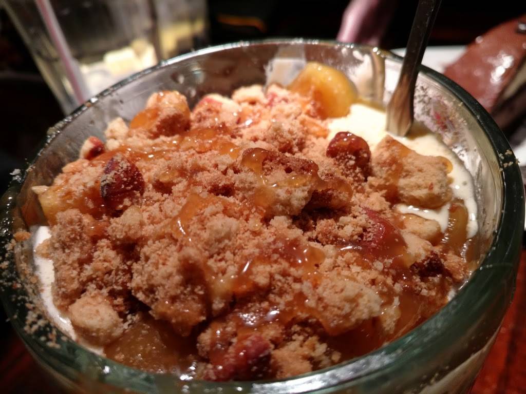 Papa Vinos Italian Kitchen | restaurant | 1332 Hilltop Rd, St Joseph, MI 49085, USA | 2699839900 OR +1 269-983-9900