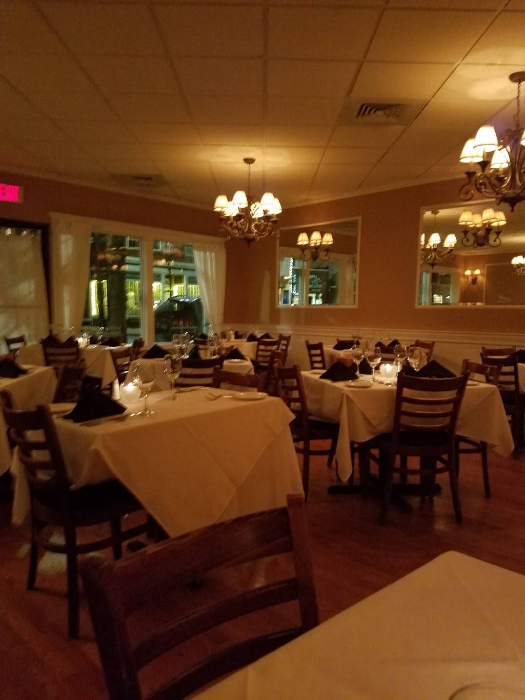 Portofinos Restaurant & Bar | restaurant | 937 State St, New Haven, CT 06511, USA | 2035621414 OR +1 203-562-1414