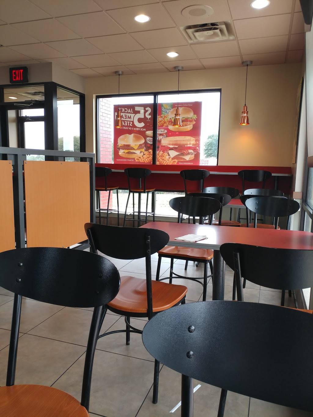 Jack in the Box | restaurant | 4610 S Hulen St, Fort Worth, TX 76132, USA | 8172925025 OR +1 817-292-5025