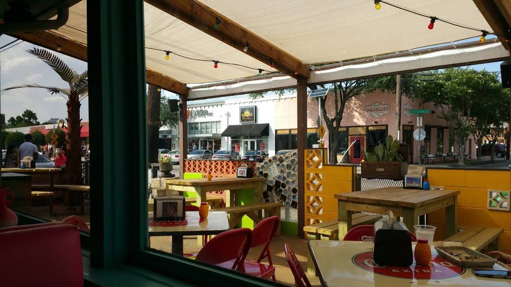 Taqueria La Ventana | restaurant | 3847 Cedar Springs Rd, Dallas, TX 75219, USA | 9724325945 OR +1 972-432-5945