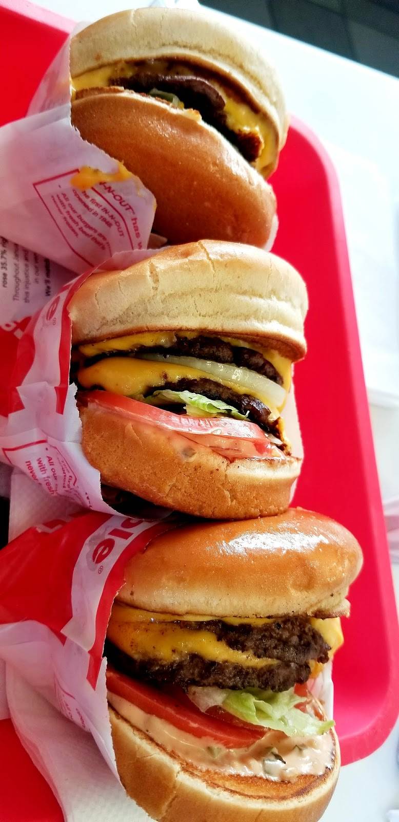 In-N-Out Burger | restaurant | 801 S 4th St, Waco, TX 76706, USA | 8007861000 OR +1 800-786-1000