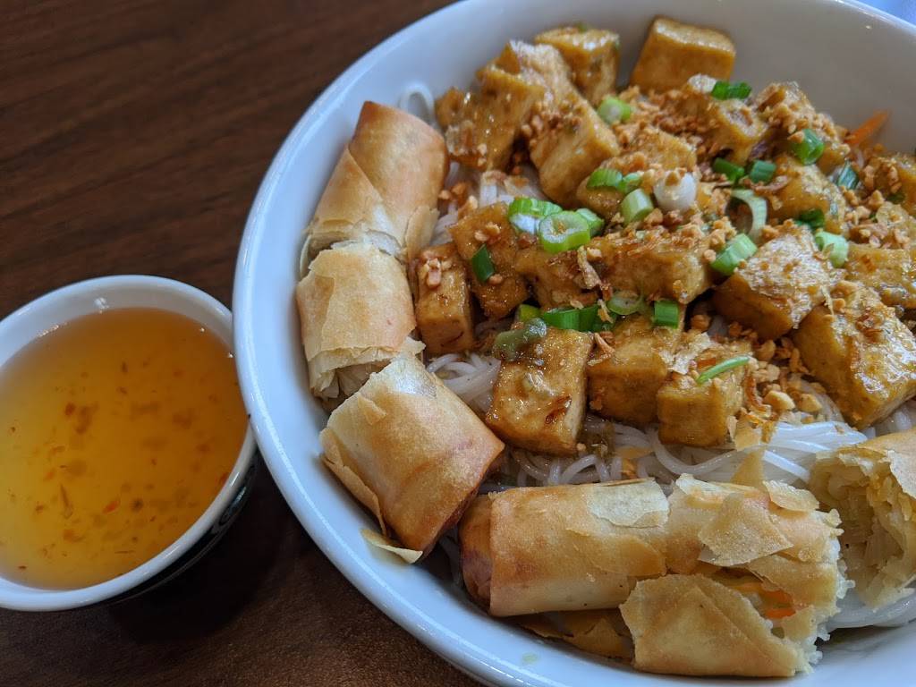 Pho Mekong Restaurant | restaurant | 143 Douglas Ave, Holland, MI 49424, USA | 6162988979 OR +1 616-298-8979