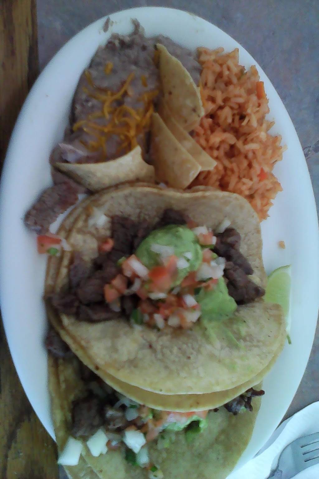 Santa Ana Fresh Mexican Food | restaurant | 1327 E Palmdale Blvd, Palmdale, CA 93550, USA | 6612730381 OR +1 661-273-0381