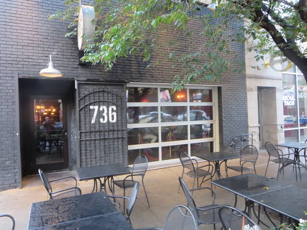 25 Degrees Chicago | restaurant | 736 N Clark St, Chicago, IL 60654, USA | 3129439700 OR +1 312-943-9700